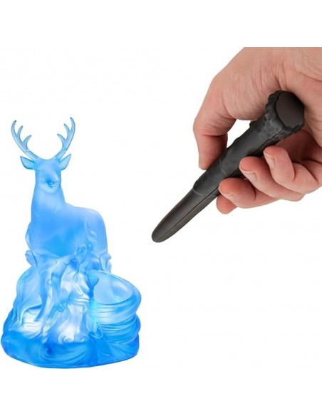 -18240-Merchandising - Harry Potter Lámpara Patronus Con Varita -5056577753196