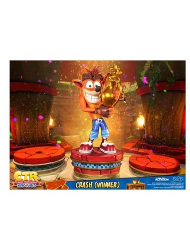 10743-Figuras - Figura Crash Estatua Resina Team Racing Nitro-Fueled Crash Winner 46 cm (Standard Edition)-5060316623145