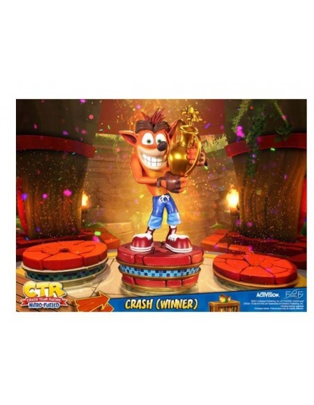 -10743-Figuras - Figura Crash Estatua Resina Team Racing Nitro-Fueled Crash Winner 46 cm (Standard Edition)-5060316623145