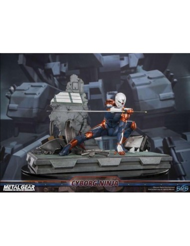 19190-Figuras - Estatua Resina Cyborg Ninja (Gray Fox) Metal Gear Solid First 4 Figures 41cm-5060316625286