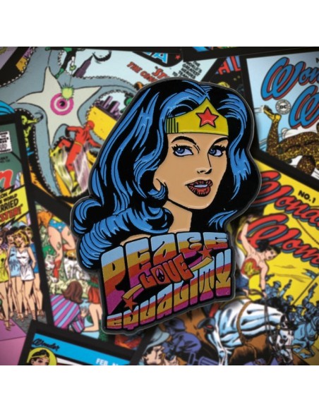 -19566-Merchandising - DC Comics Wonderwoman Limited Edition Pin Badge-5060662464584
