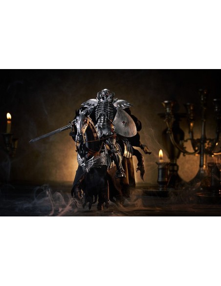 -19916-Merchandising - Skull Knight: DX Edition Figura 17 cm Berserk Figma -4545784069561
