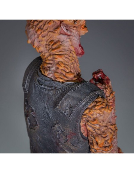 -19851-Figuras - Figura Clicker The Last of Us Part II Dark Horse 22cm-0761568010107